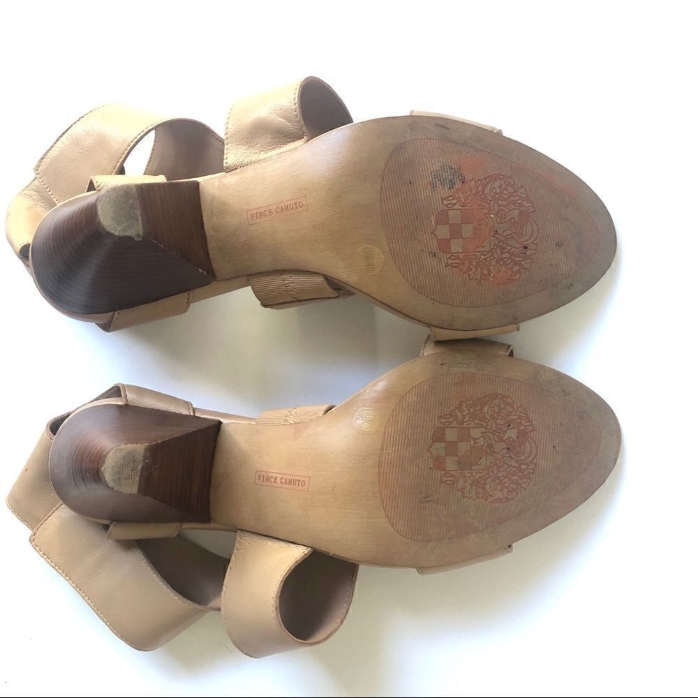 VINCE CAMUTO CAMEL LEATHER SANDALS - Picture 6 of 6